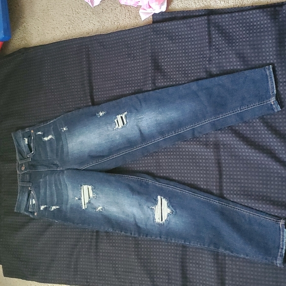 No Boundaries, high rise, jeans, size 3 - Picture 5 of 11